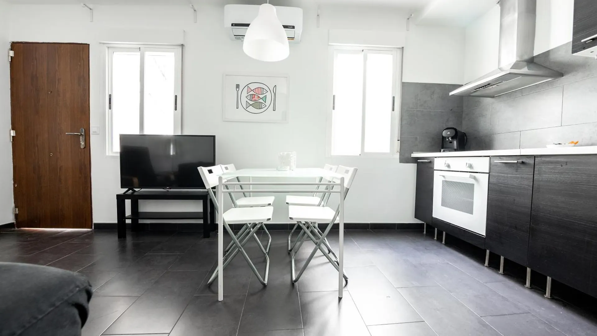 Fun Building Flats By Homeabout Málaga Appartamento