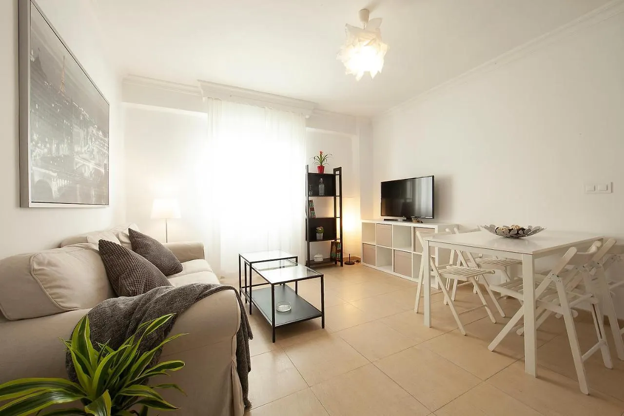Apartamento Fun Building Flats By Homeabout Málaga